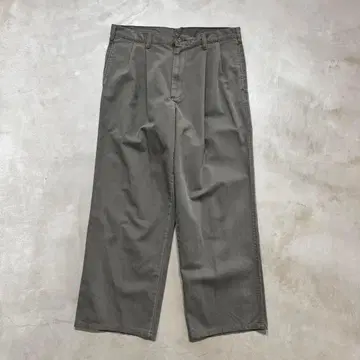 Calvin Klein Chino pants khaki