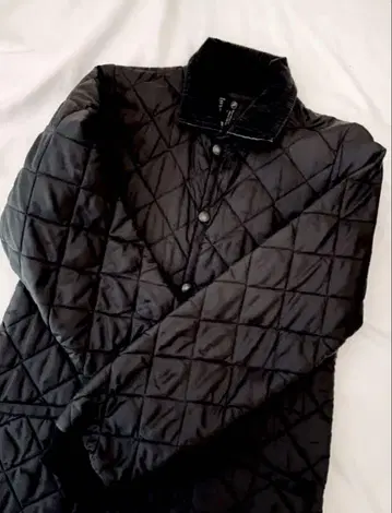 Lavenham 블랙 퀼팅 자켓