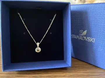 SWAROVSKI 스와로브스키 목걸이 크리스탈 원형