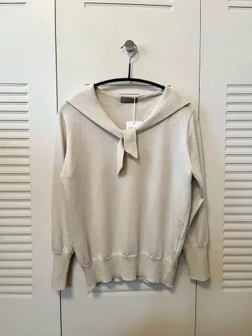 마가렛호웰 세일러 카라 니트 택 포함 31,900엔