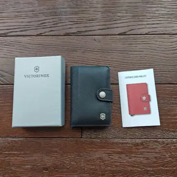Victorinox 블랙 가죽 카드 케이스