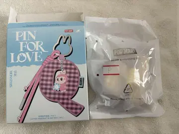 [ P ] POP MART Letter Pendant Blind Box