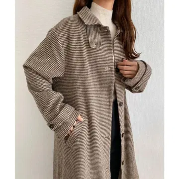 브라운 계열 체크 오버 사이즈 롱 코트