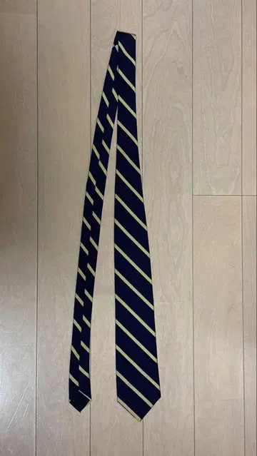Brooks Brothers 브룩스브라더스 레지멘탈 타이 넥타이