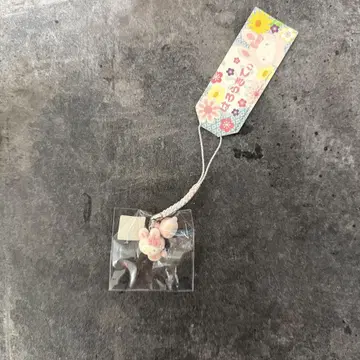 헬로키티 키티 끈 장식 토끼 크레이프 원단 플로키 소재 복슬복슬