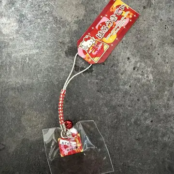 지역 한정 키티 역 도시락 버전
