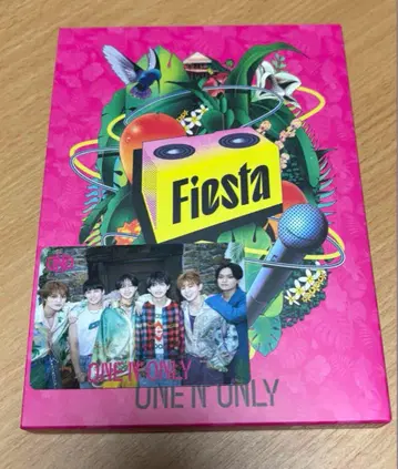 원엔 Fiesta 초회반 트레이딩 카드 포함