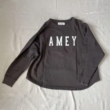 Americana MICA&DEAL 콜라보 맨투맨