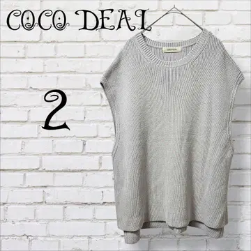 새상품급 COCO DEAL 코코딜 슬리브리스 니트 프렌치 슬리브