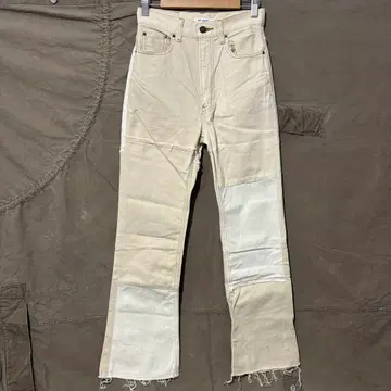 SLY JEANS 아이보리 패치워크 부츠컷 데님 사이즈 24