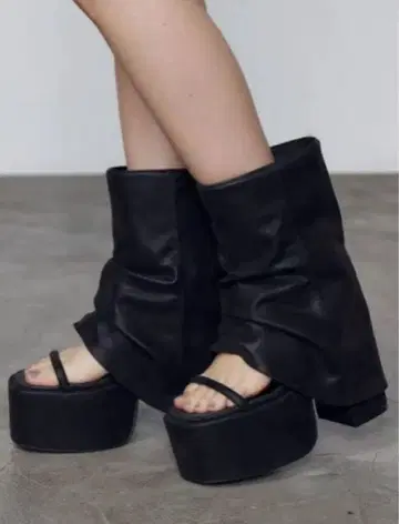 EMODA 커버 벌키 샌들 L 사이즈