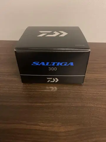 다이와 25 솔티가 300 우회전 미사용품
