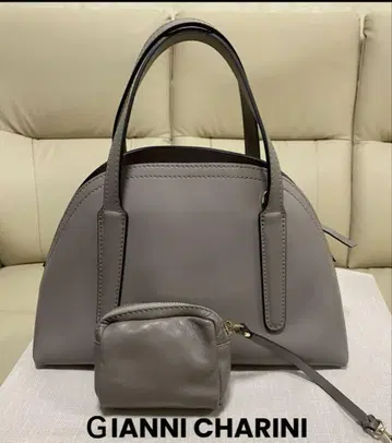 [ GIANNI CHARINI ] 하프 라운드백 그레이 핸드백