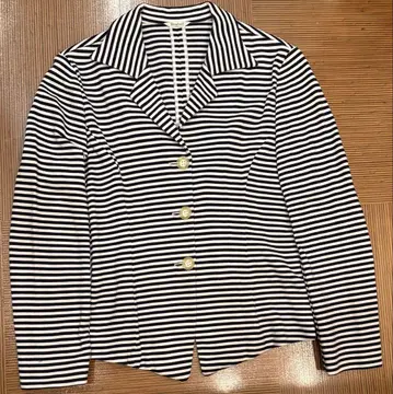 스트라이프 디자인 자켓