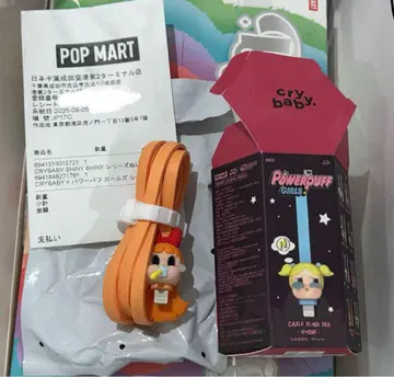 POPMART CRYBABY 파워퍼프걸스 iPhone 케이블