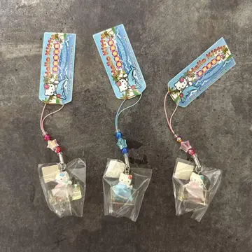 키티 수족관 한정판 아쿠아리움 돌고래 펜던트 스트랩 x 3