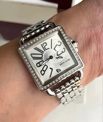 Pierre Cardin 손목시계