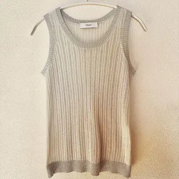 Herno 슬리브리스 니트탑 실버 새상품급