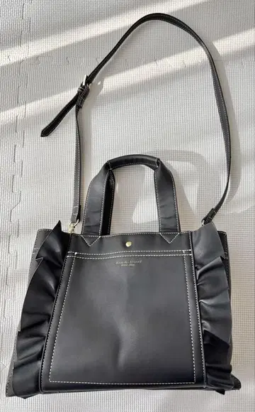 질스튜어트 프릴 핸드백 숄더백