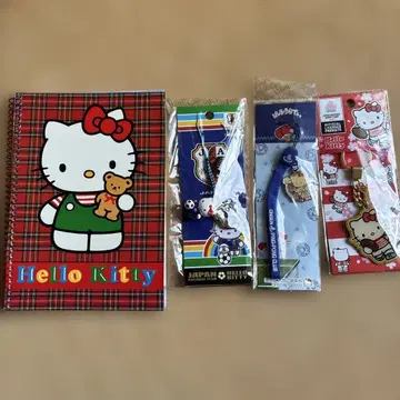 3 Hello Kitty 캐릭터 굿즈 세트