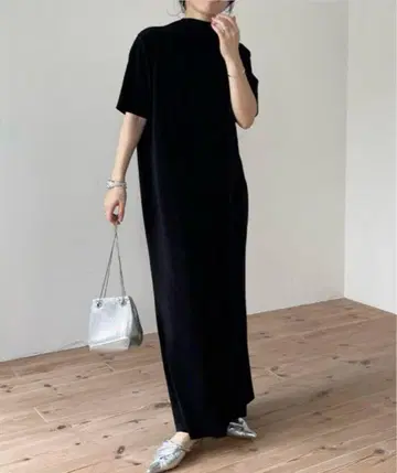 wee9s 플리츠 롱 원피스