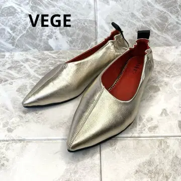 VEGE 플랫 펌프스
