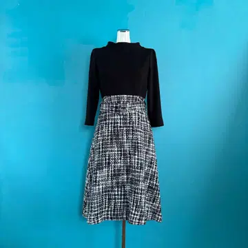 1148 스트로베리 필드 트위드 도킹 니트 원피스 긴팔