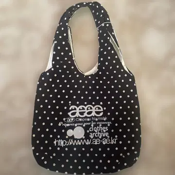 aeae 도트 프린트 토트백