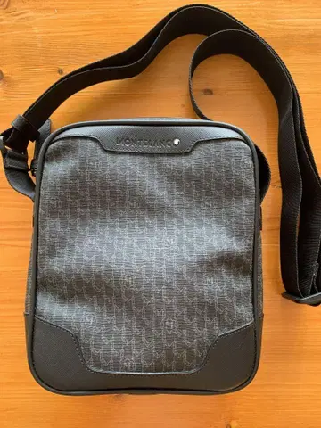 MONTBLANC 숄더백 블랙 모노그램
