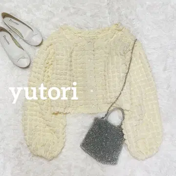 유토리 후와후와 샤기풍 텍스처 상의 블라우스 F