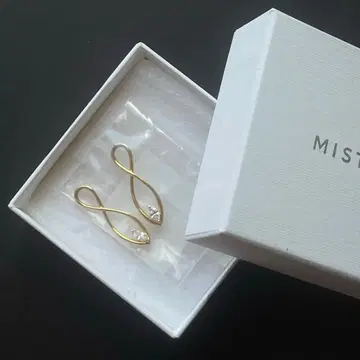 MISTY 귀찌 참 박스 포함
