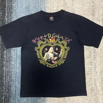 90s NIRVANA 커트 코베인 추모 밴드t 빈티지