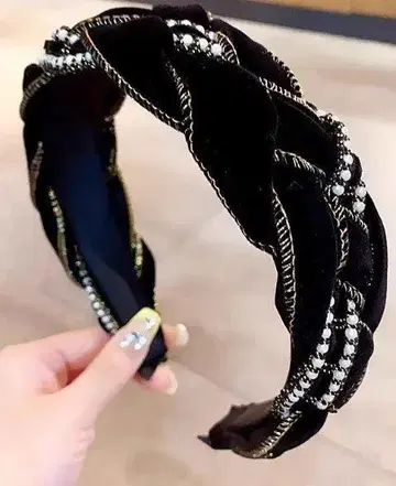 벨벳 블랙 헤어밴드 뜨개질