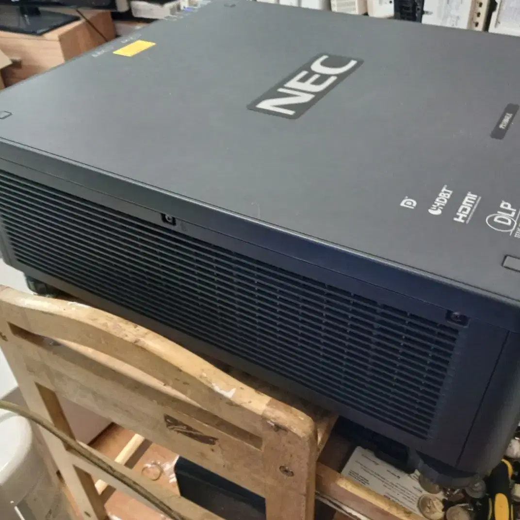 NEC NP-PX1004UL 10000안시 중고 빔프로젝터