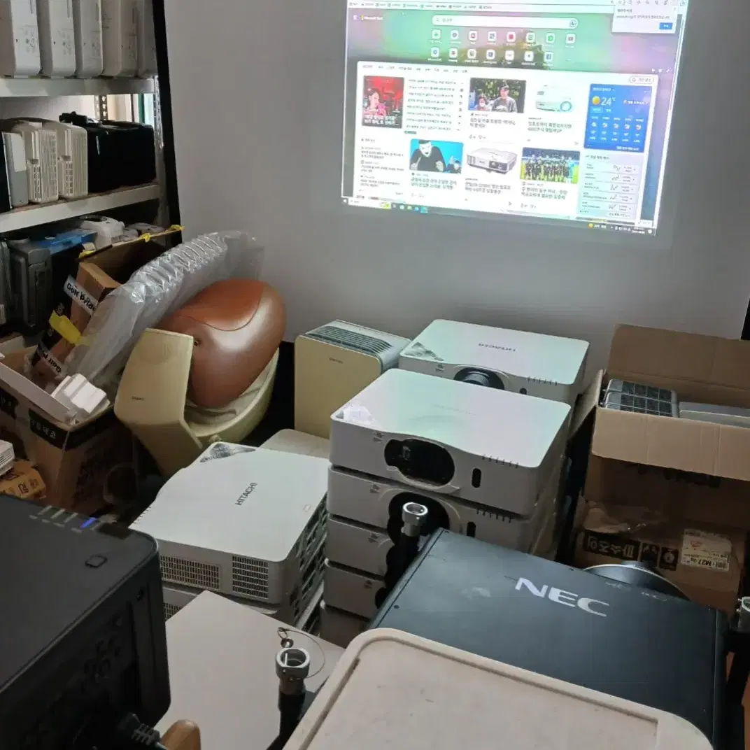 NEC NP-PX1004UL 10000안시 중고 빔프로젝터