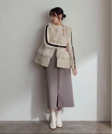 Eimee Law 퍼 & 멜톤 미들 기장 베스트