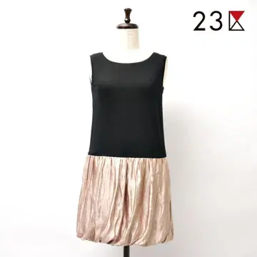 새상품급 23구 도킹 벌룬 원피스 블랙 베이지 사이즈 32*GC67