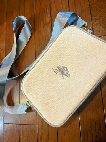 U.S. POLO ASSN 그레이 캔버스 숄더백 P 자수 [ 새상품 ]