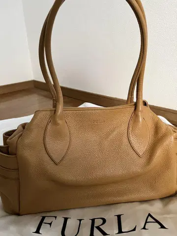 FURLA 베이지 가죽 숄더백