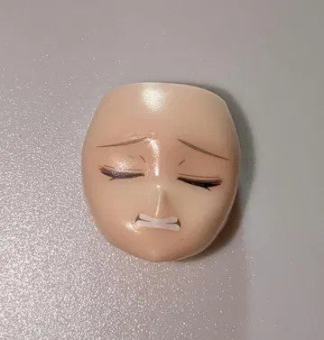 버스터돌 페이스 참는 얼굴