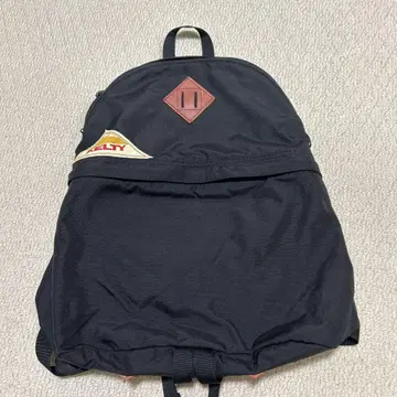 켈티 백팩
