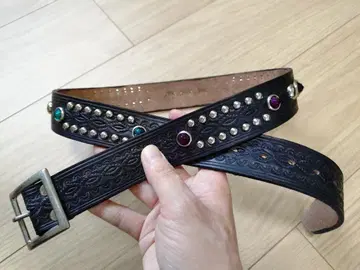33인치 1930s 디자인 스터드 벨트 로카빌리 굿로킹