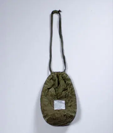 [ AUTHEN ] 오센/ 밀리터리 라이너 파우치 [ 대 ]