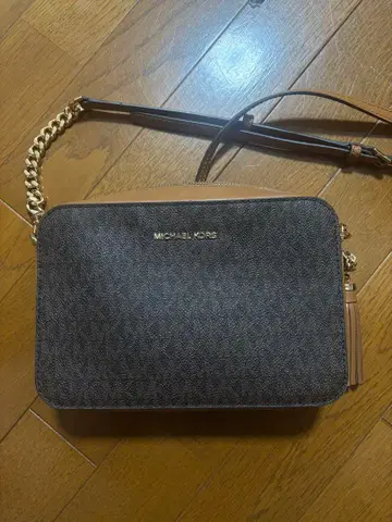 [ MICHAEL KORS ] 브라운 숄더백