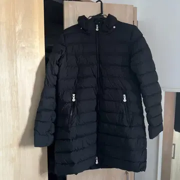 PYRENEX 블랙 다운 자켓