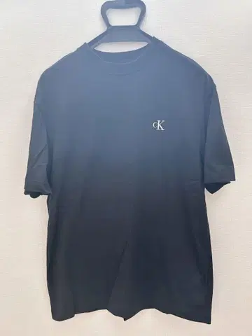Calvin Klein T셔츠 BTS jungkook 착용 모델