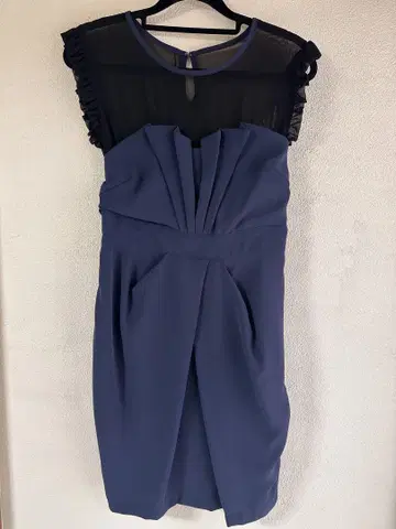 LIMITLESS LUXURY 파티 타이트 드레스 (네이비)