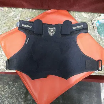 gamakatsu WINDSTOPPER 힙 가드 M