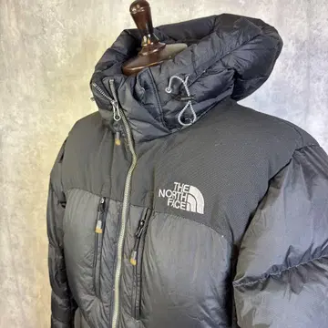 THE NORTH FACE 블랙 다운 자켓