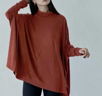 미개봉 miette 하이넥 풀오버 안티카 좋아하는 분께 추천